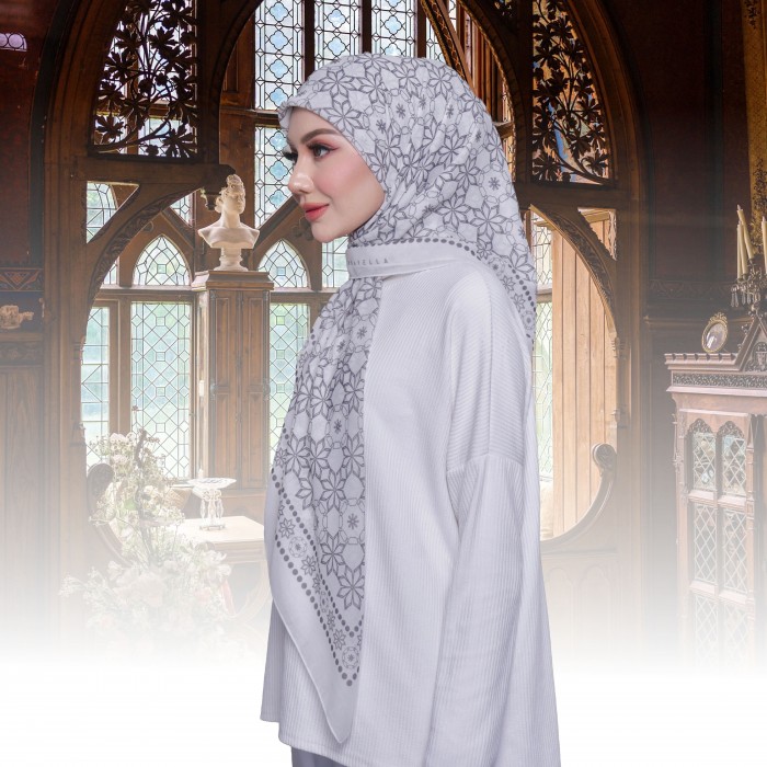 Annkara in Code Cloud White