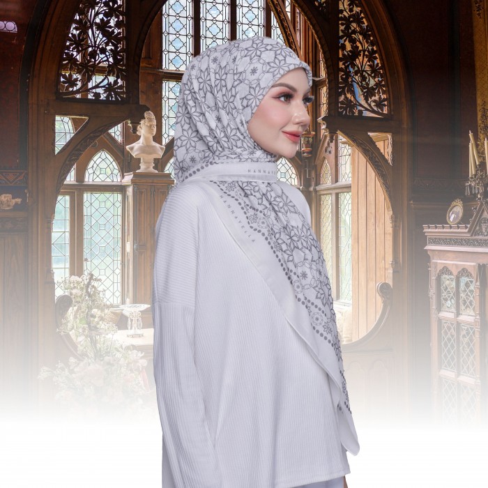 Annkara in Code Cloud White